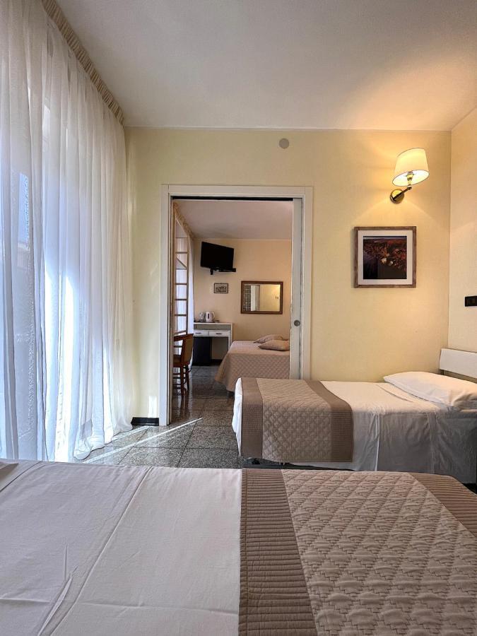 Hotel Regina Grado Quarto foto